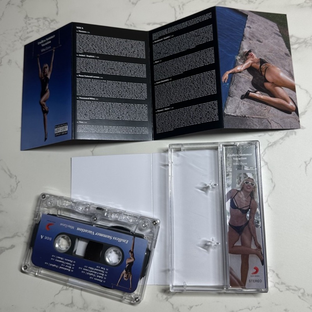 Miley Cyrus Cassette Tape | En - Audio To Music บทวิจารณ์และราคา